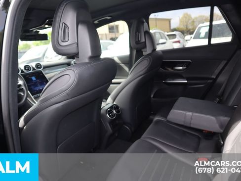 Used 2025 Mercedes-Benz GLC 350e 4MATIC w/ AMG Line image 17