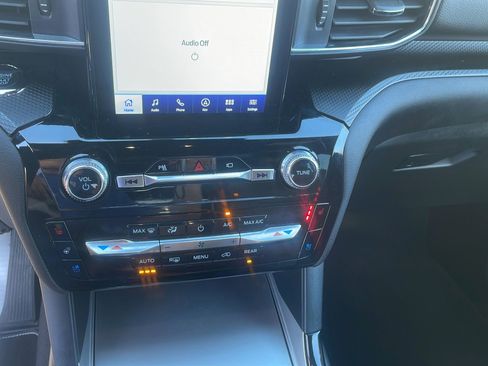 Used 2023 Ford Explorer ST w/ Equipment Group 401A AWD/4WD image 21
