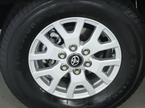 Certified 2024 Toyota Tacoma SR5 image 12