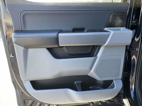 Used 2022 Ford F150 XLT w/ Equipment Group 302A High image 16