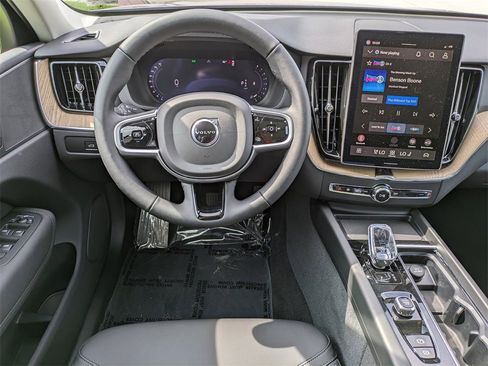 New 2026 Volvo XC60 B5 Core w/ Climate Package image 16