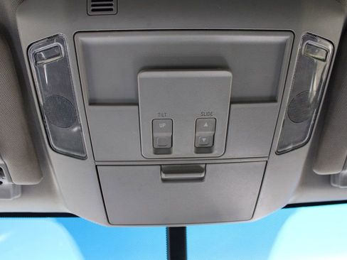 Used 2017 Toyota Tundra Limited image 22