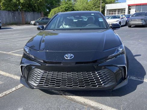 New 2026 Toyota Camry SE image 8