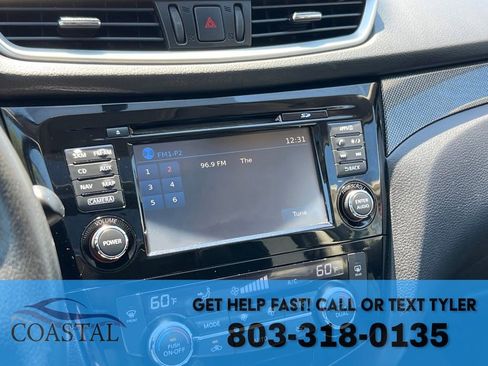 Used 2016 Nissan Rogue SL w/ SL Premium Package image 38