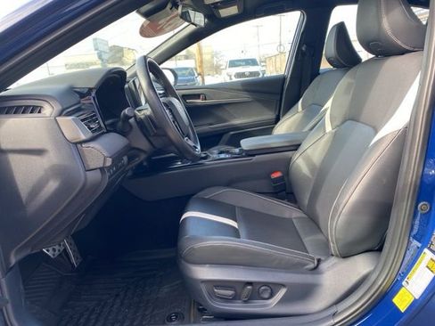 Certified 2025 Toyota Camry SE image 14