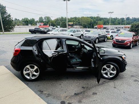 Used 2019 Mercedes-Benz GLA 250 4MATIC image 16