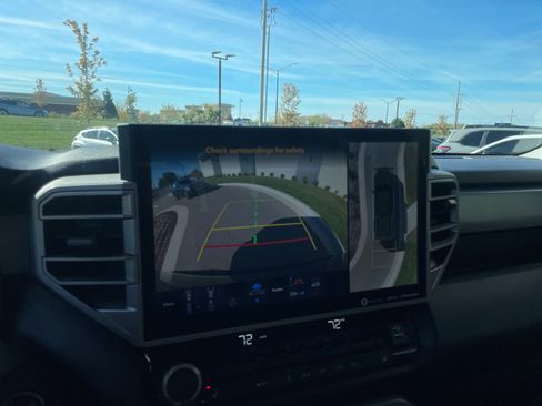 Used 2022 Toyota Tundra SR5 image 21