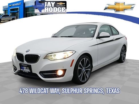 Used 2017 BMW 230i Coupe image 1