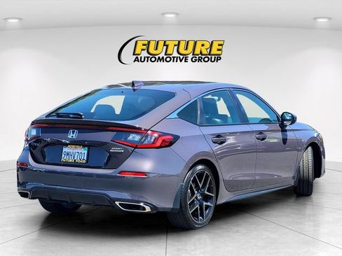 Used 2024 Honda Civic Sport Touring image 4