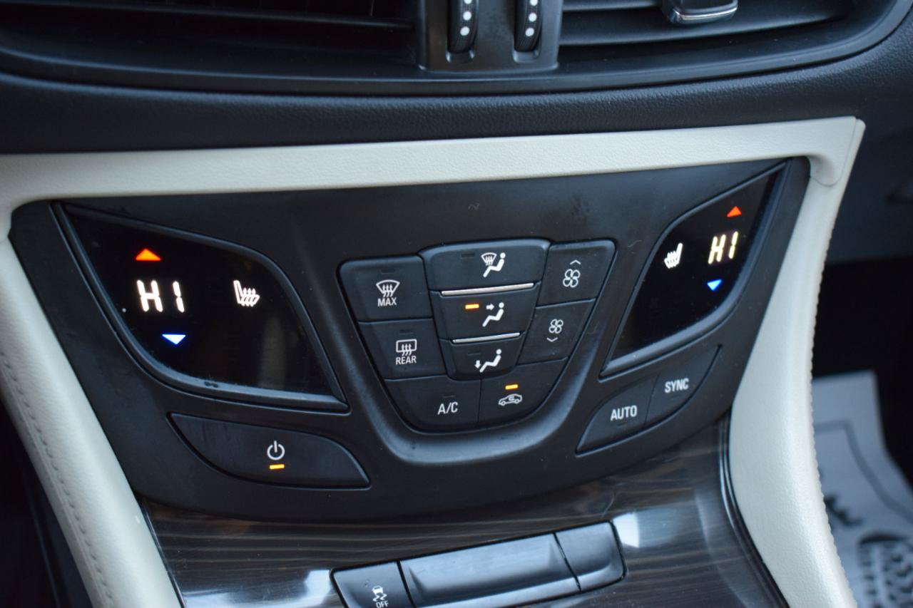 Used 2020 Buick Envision Preferred FWD image 26