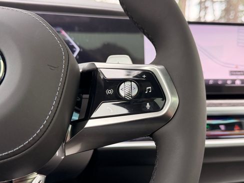 New 2026 BMW 740i RWD image 24