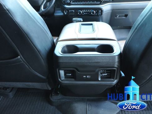 Used 2022 Chevrolet Silverado 1500 RST w/ Texas Edition Plus AWD/4WD image 21