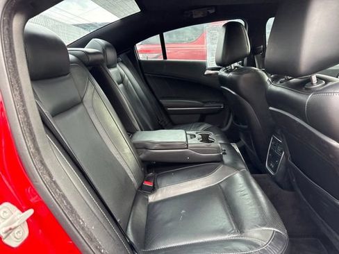 Used 2017 Dodge Charger SXT w/ Plus Group RWD image 15