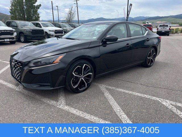 Used 2024 Nissan Altima 2.5 SR FWD image 8