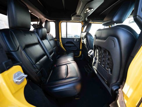 Used 2019 Jeep Wrangler Unlimited Rubicon image 25