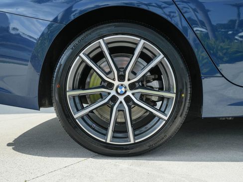 Used 2022 BMW 330i Sedan w/ Premium Package image 30