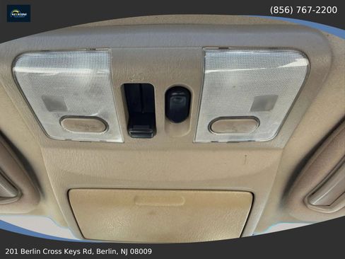 Used 2003 Nissan Maxima SE FWD image 26