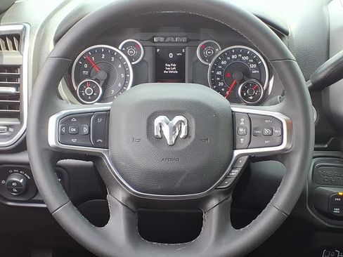 Used 2026 RAM 2500 Big Horn AWD/4WD image 35