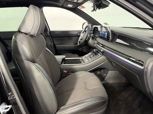 Used 2025 Hyundai Palisade Calligraphy image 36