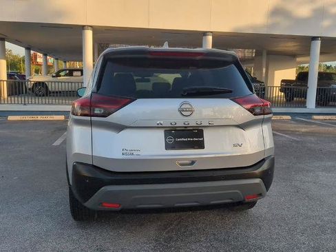 Certified 2023 Nissan Rogue SV FWD image 5