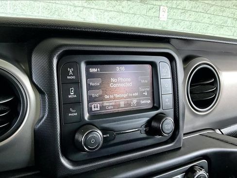 Used 2021 Jeep Wrangler Unlimited Sport AWD/4WD image 22