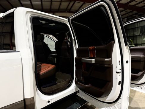 Used 2018 Ford F250 King Ranch w/ King Ranch Ultimate Package image 21