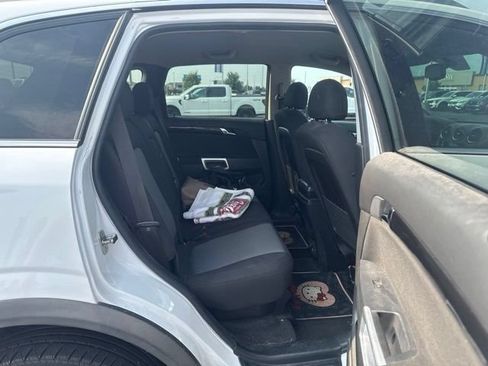 Used 2014 Chevrolet Captiva Sport LS FWD image 11