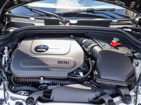 New 2026 MINI Cooper 2-Door Hardtop FWD image 30