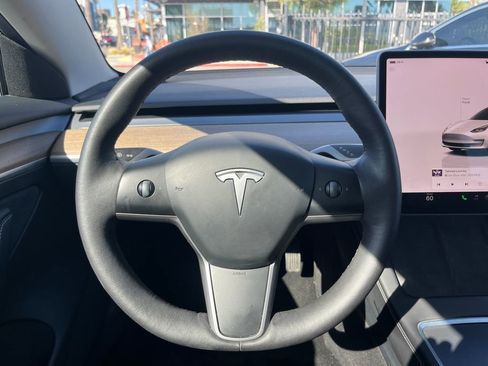 Used 2023 Tesla Model 3 Standard Range RWD image 21