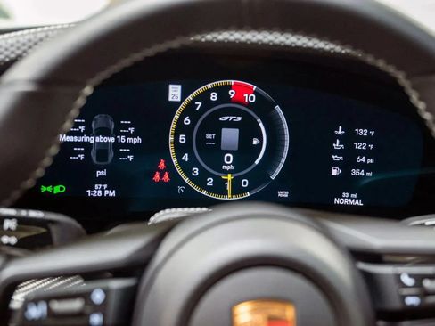 Used 2026 Porsche 911 GT3 RWD image 16