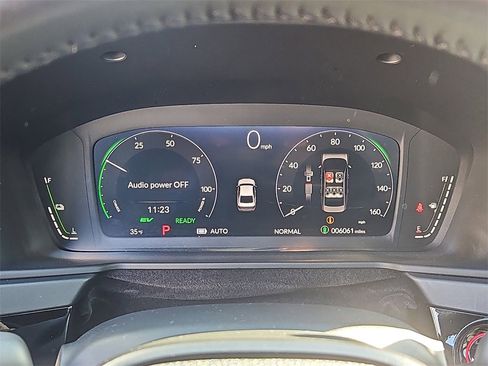 Used 2025 Honda Accord Sport image 28