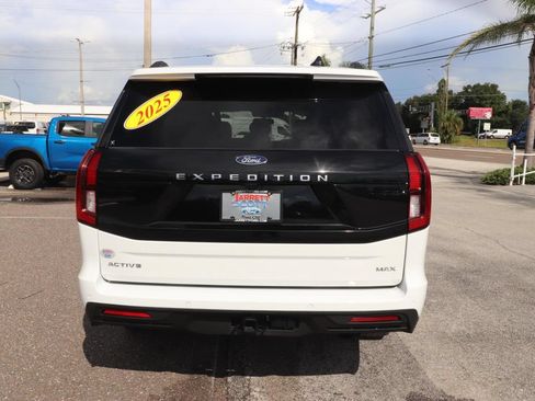 Used 2025 Ford Expedition Max Active AWD/4WD image 14