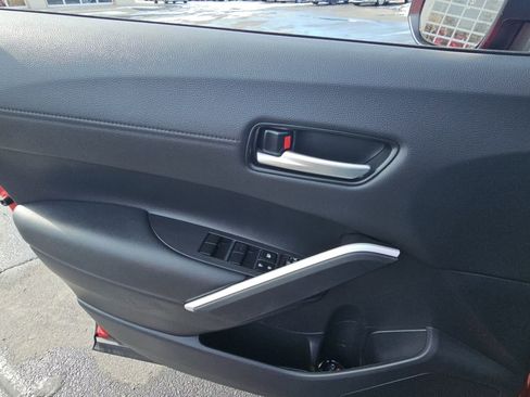 Certified 2025 Toyota Corolla Cross XLE w/ Convenience Package image 24