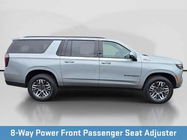 Used 2025 Chevrolet Suburban Z71 AWD/4WD image 7