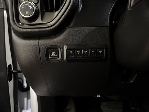 Used 2021 Chevrolet Silverado 2500 W/T w/ WT Convenience Package image 30