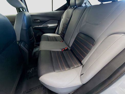 Used 2023 Nissan Kicks SR w/ SR Premium Package FWD image 13