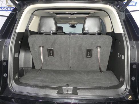 Used 2018 GMC Acadia Denali w/ Technology Package image 9