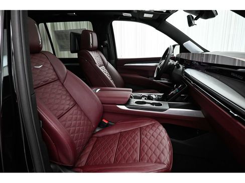 Certified 2026 Cadillac Escalade Sport w/ Touring Package AWD/4WD image 15