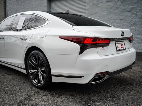 Used 2023 Lexus LS 500 F Sport image 12