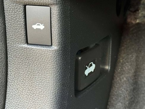 Used 2025 Honda Accord SE image 20