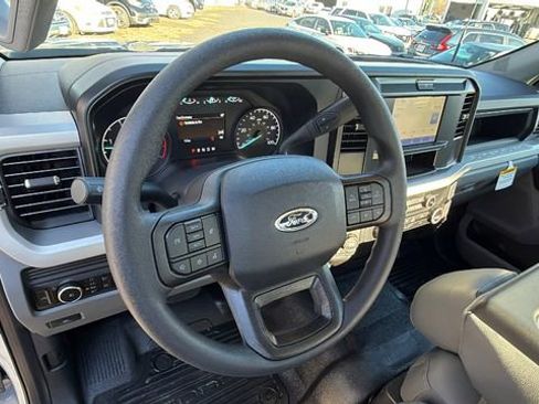 New 2026 Ford F250 XL w/ XL Off-Road Package AWD/4WD image 32