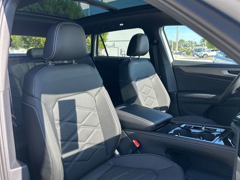 New 2026 Volkswagen Atlas Cross Sport SE FWD image 45