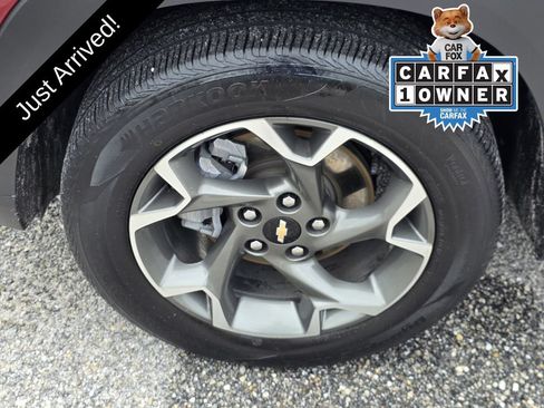 Used 2024 Chevrolet Trax LT w/ LT Convenience Package FWD image 30