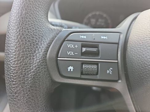 Used 2026 Honda HR-V LX image 15