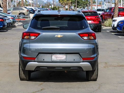 Used 2021 Chevrolet TrailBlazer LT w/ Premium Seating Package image 5