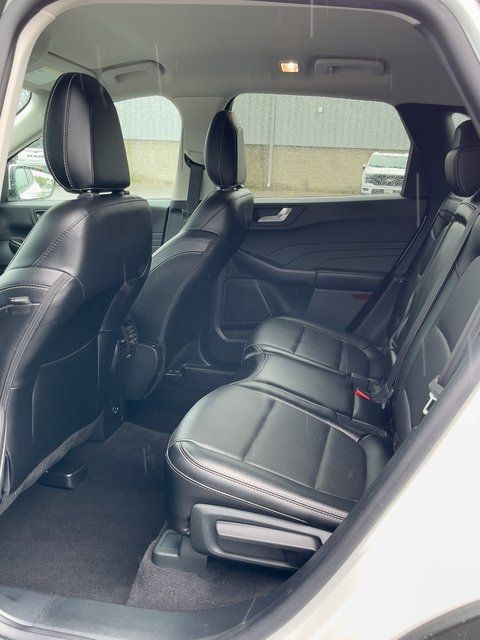 Used 2022 Ford Escape SEL AWD/4WD image 11