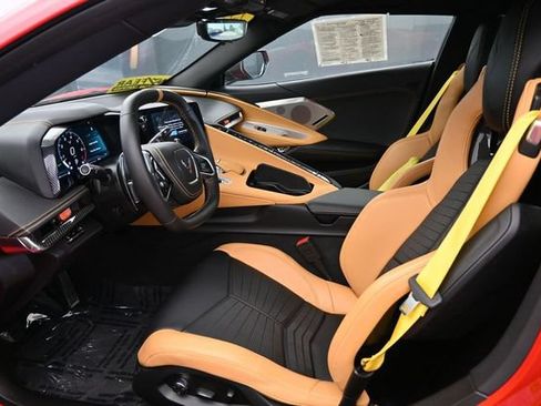 Used 2025 Chevrolet Corvette Stingray Preferred Conv w/ 2LT RWD image 12