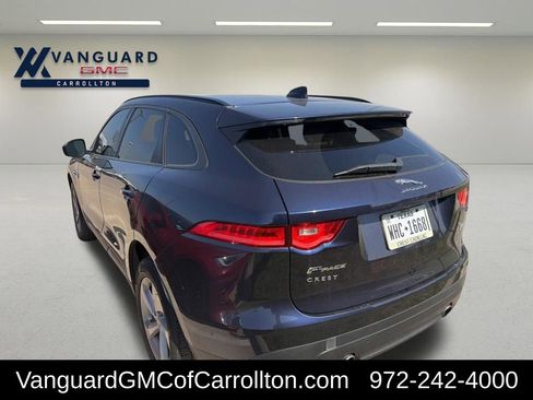 Used 2017 Jaguar F-PACE Premium image 4