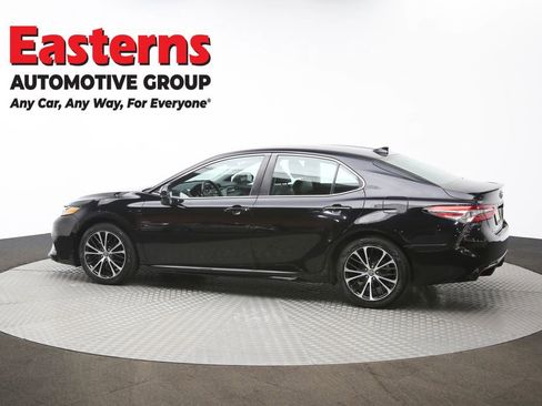 Used 2019 Toyota Camry SE image 59