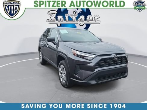 Used 2025 Toyota RAV4 LE FWD image 3